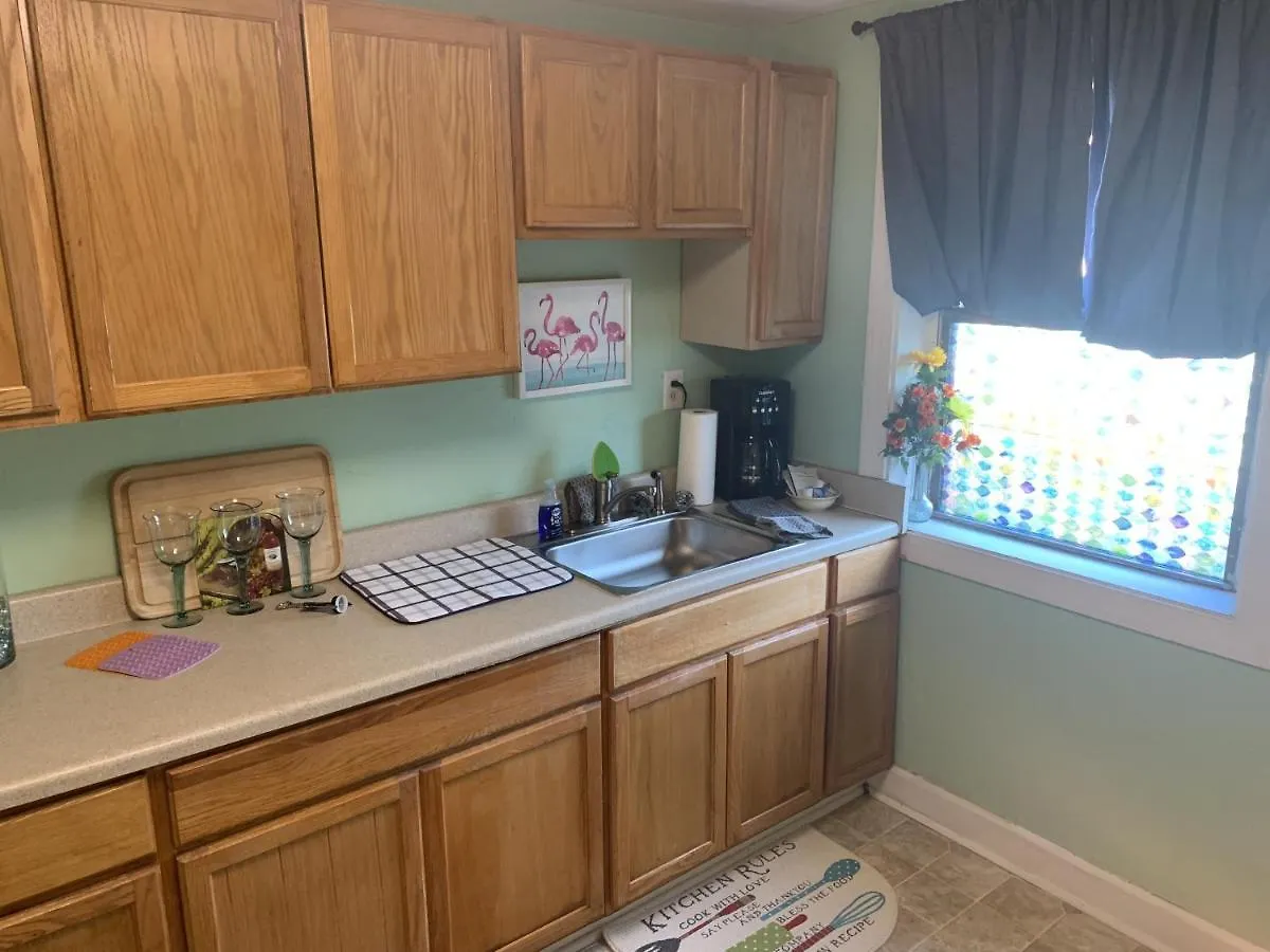 Beach Side Studio #3 Apts North Camellia Acres 0*,  United States